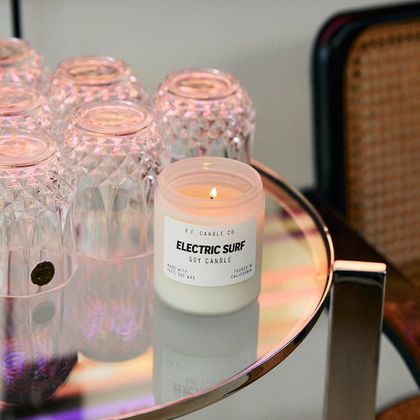 P.F. Candle Co. – Duftkerze im Glas ELECTRIC SURF Limited Edition - WILDHOOD store